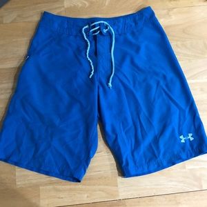 Men’s board shorts